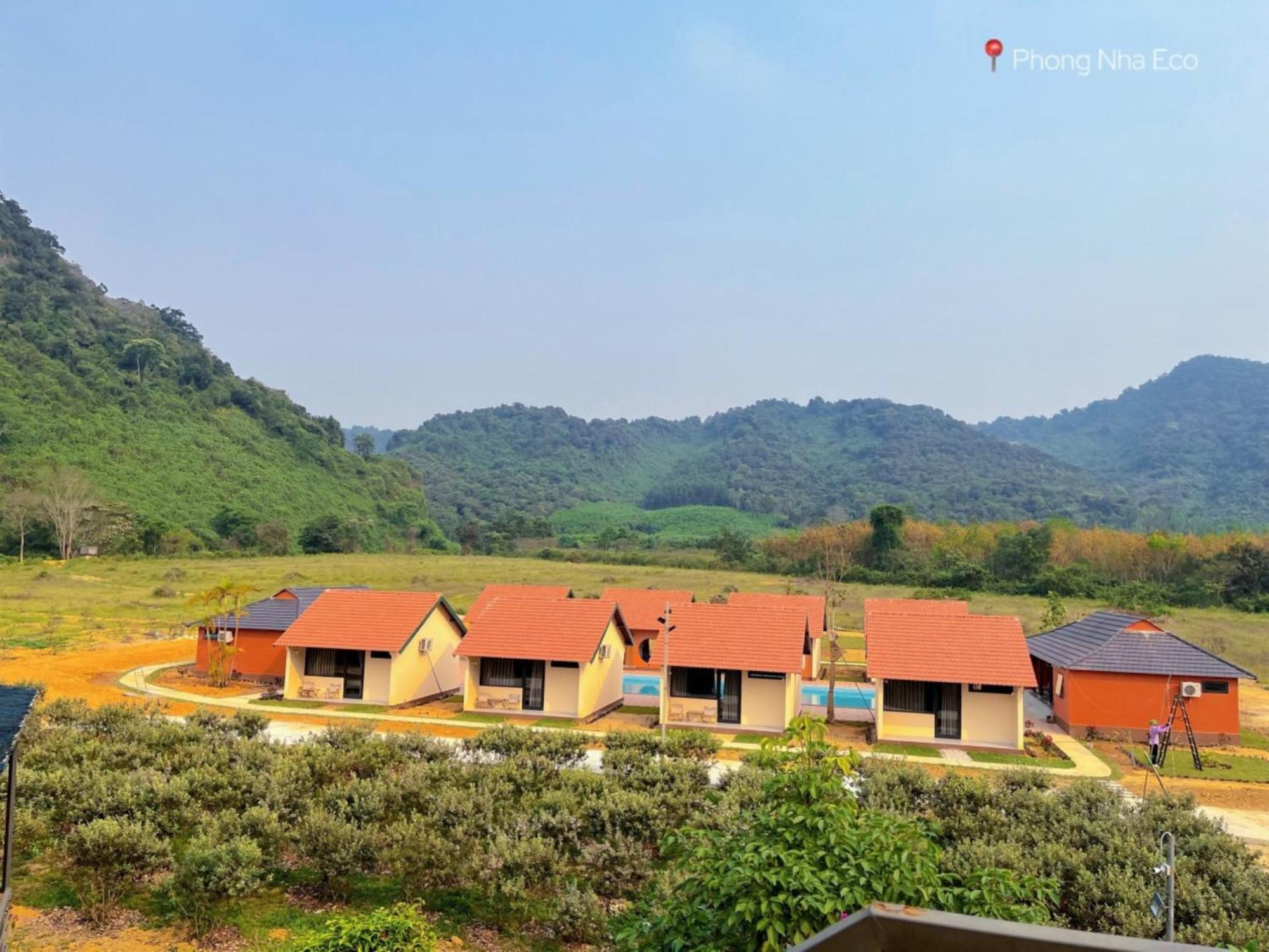 Phong Nha Eco Village ภายนอก รูปภาพ