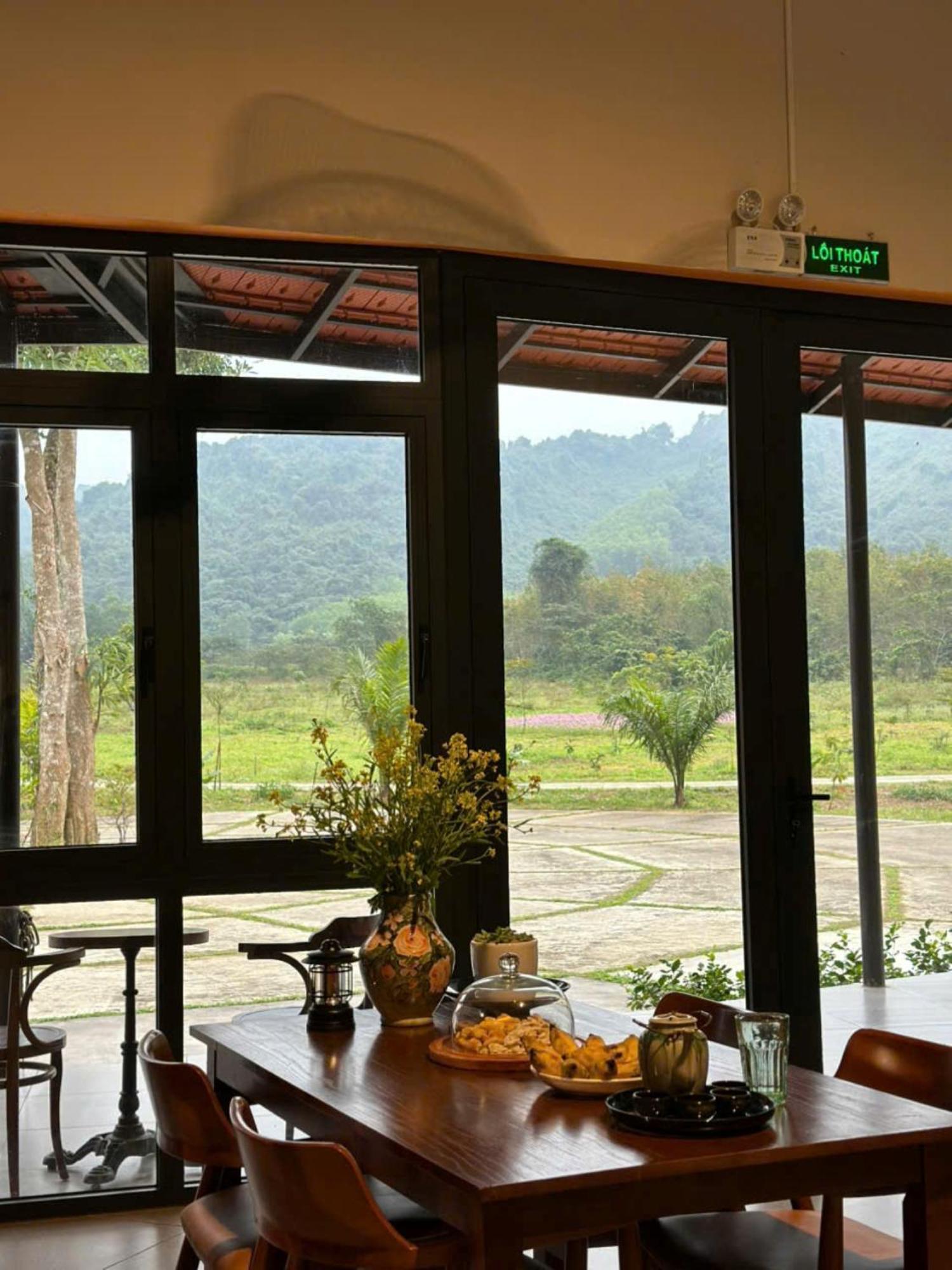 Phong Nha Eco Village ภายนอก รูปภาพ